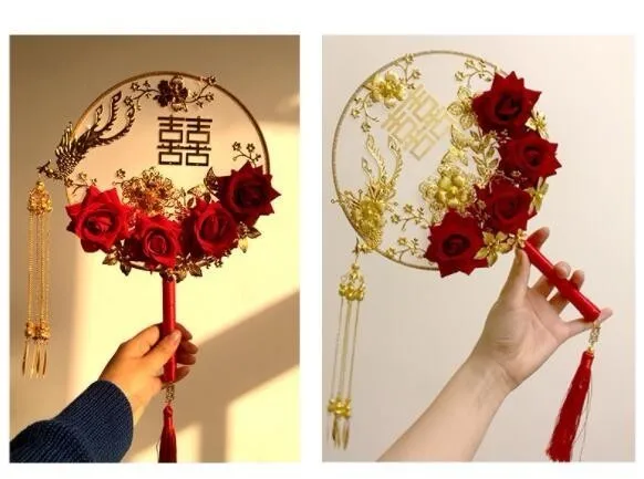 

Chinese Style Wedding Silk ball Fan Antique favors and gifts bambu ventagli Hand tied bouquet Long Handle Palace Vintage Fan