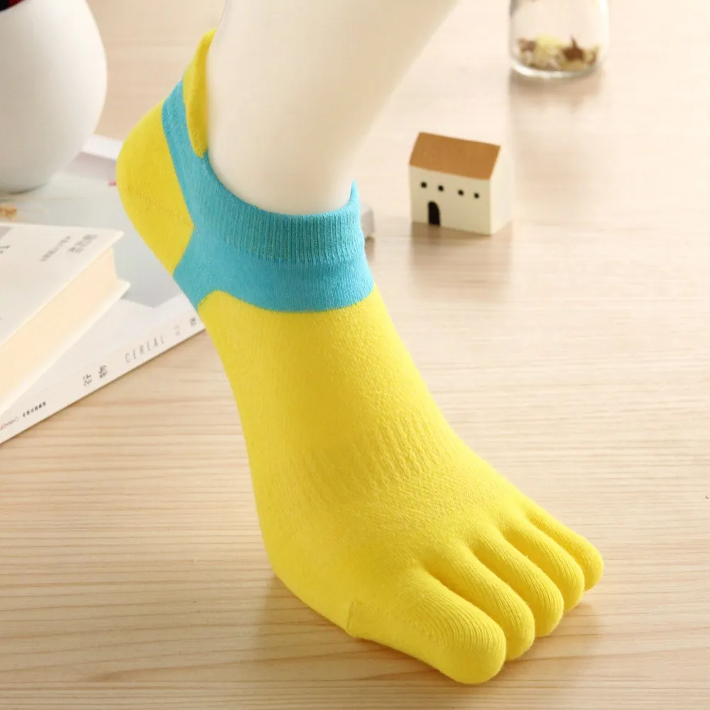 drop shipping hot sale women's cotton Five fingers separate socks Comfortable Short tube deodorant |