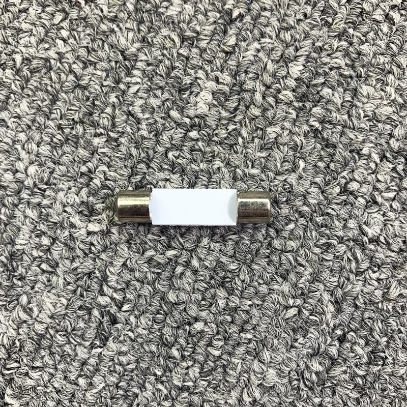 JEAZEA 1 шт. авто светодиодный лампы супер белый 31 мм 5050 3 s SMD 12В солнцезащитный