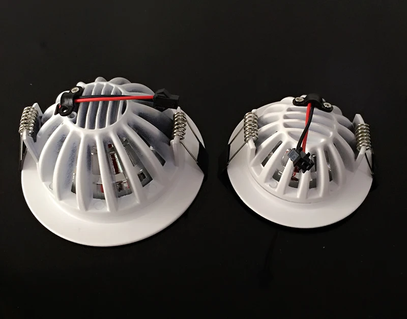 Новинка Встраиваемый светодиодный точесветильник светильник с регулируемой