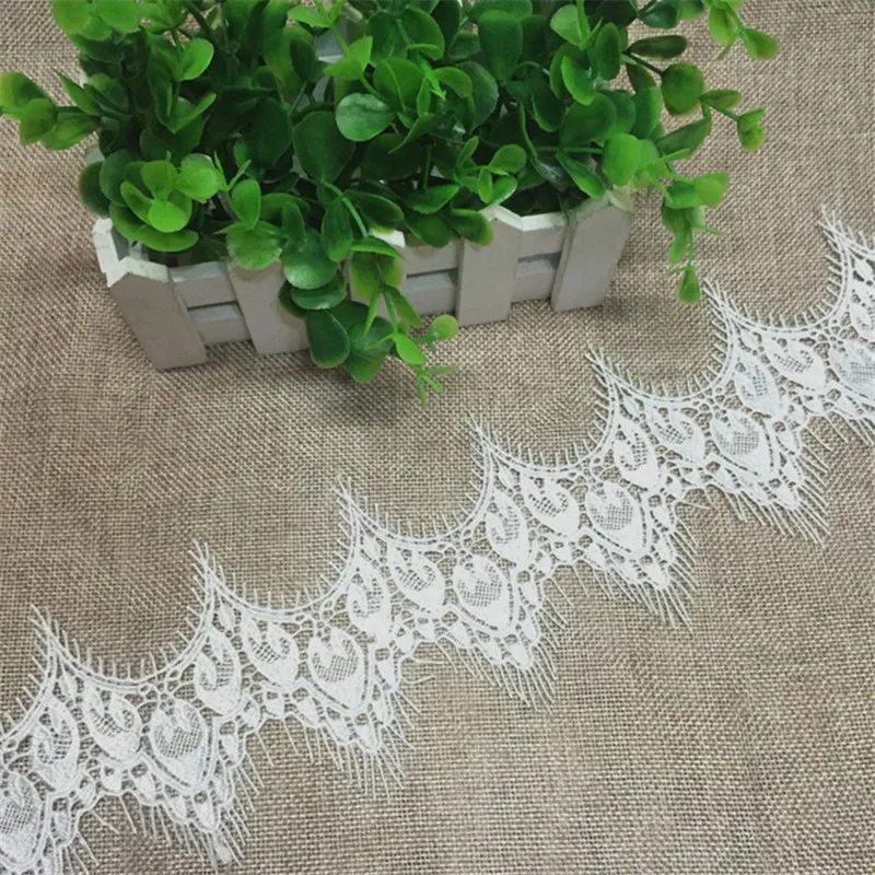 Одежда SINUAN кружева с водорастворимой бахромой 7 мм вышитые белый/черный цветок