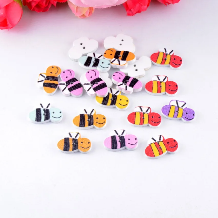 Бесплатная доставка 30 шт Смешанные 2 отверстия животные шаблон мультфильм Дерево