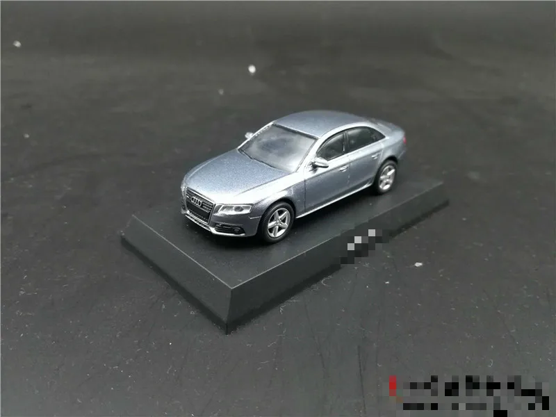 Специальный литой металл 1/64 больше немецких моделей автомобилей A3 A4 A5 A8 R8 S6 A6 Tt домашний дисплей коллекционные игрушки для детей - Цвет: A4 gray