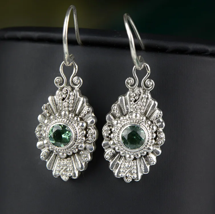 

New Hot Rushed New Arrival Brinco Jewelry Earrings 925 Antique Thai Crystal Earrings, Women's Stone Handmade Inlaid Ornaments