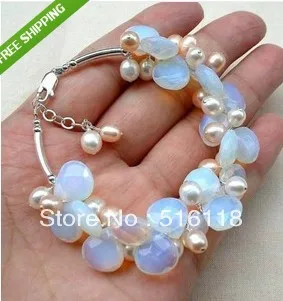 

Exquisite Moonstone Fresh Water Pearl bracelet,Crystal