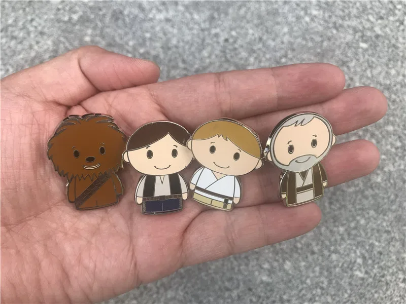 Значки Itty Bittys obi-wan kenobi/Han solo/Luke Skywalker/Chewbacca 4 шт. в комплекте новые свободные |