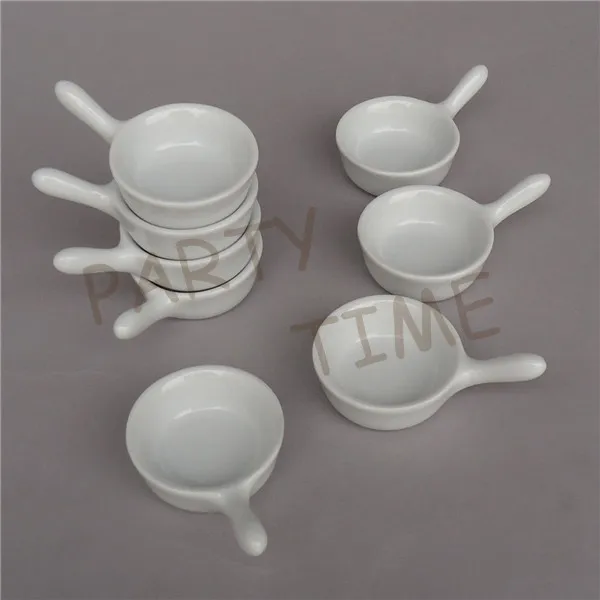 Керамическая белая круглая мини посуда с ручкой блюдо для аппетита вечерние и