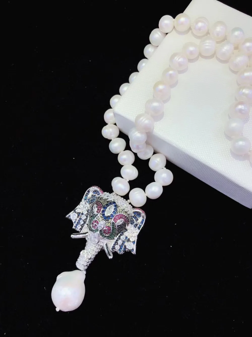 Женский слон позолоченный выложенный кубический цирконий ожерелье подвеска с