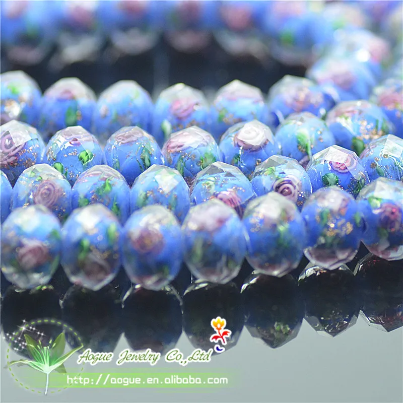 Круглые бусины синего цвета с большим отверстием стеклянные ограненным цветком