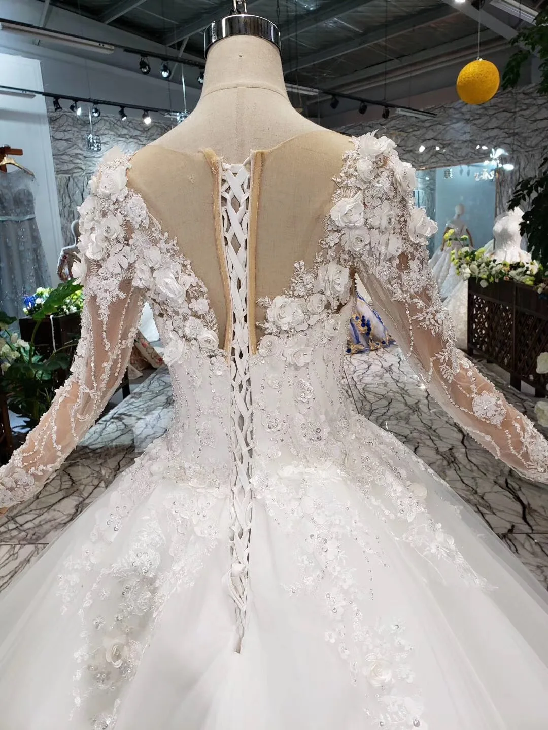 2019 New Style Ball Gown Wedding Dress Turkey 3d Flowers Bride Romantic Nude Weding Dress Long Sleeves Popular Wedding Gowns
