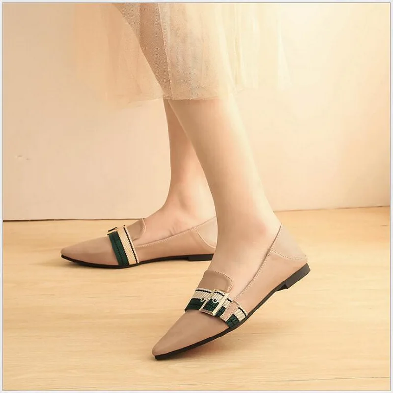 Балетки женские на плоской подошве элегантные удобные туфли с острым носком