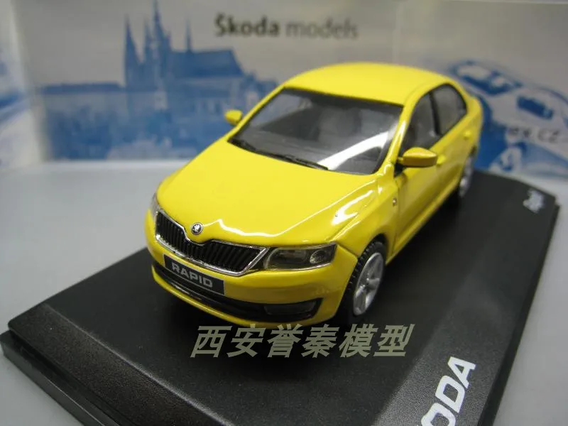ABREX 1:43 S KODA RAPLD сплав модель автомобиля литья под давлением металлические игрушки подарок на день рождения для детей мальчик