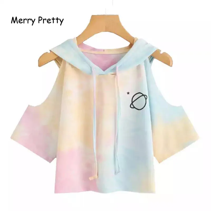 Женская укороченная футболка с капюшоном Merry Pretty разноцветная Повседневная