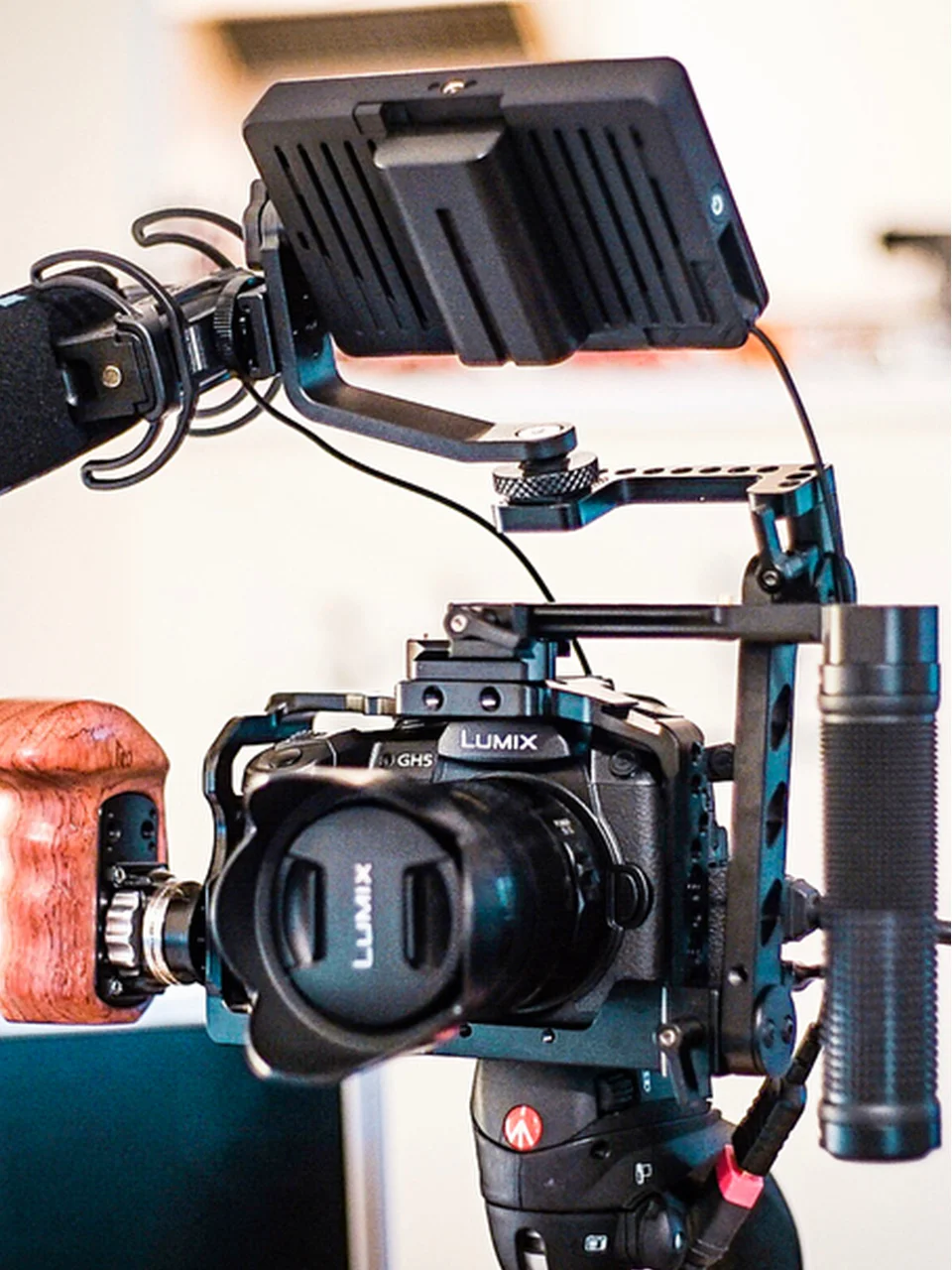 Клетка SmallRig с шлем комплект для Panasonic Lumix GH5/GH5S/DMW-XLR1 клетка с верхней ручкой комплект-2052