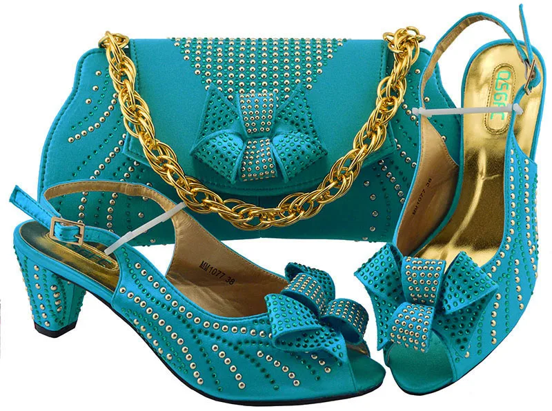 

New Arrival Italian Shoes with Matching Bags for Wedding Italy Nigerian Women Wedding Shoe and Bag Set Decorated with MM1077