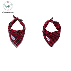 Уникальный Стиль собачьи лапы собак кошек бандана в собак Accesseries подарок для собачий Воротник Бандана в клетку