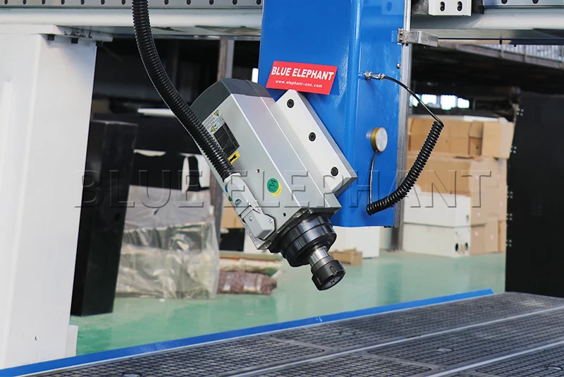 2D 3D древесины CNC маршрутизатор высокой оси Z 600 мм Итальянский шпиндель может