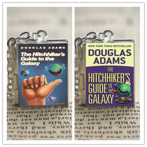 Брелок с надписью Hitchhiker's Guide to The Galaxy Book Серебряное и бронзовое ожерелье B2130|book