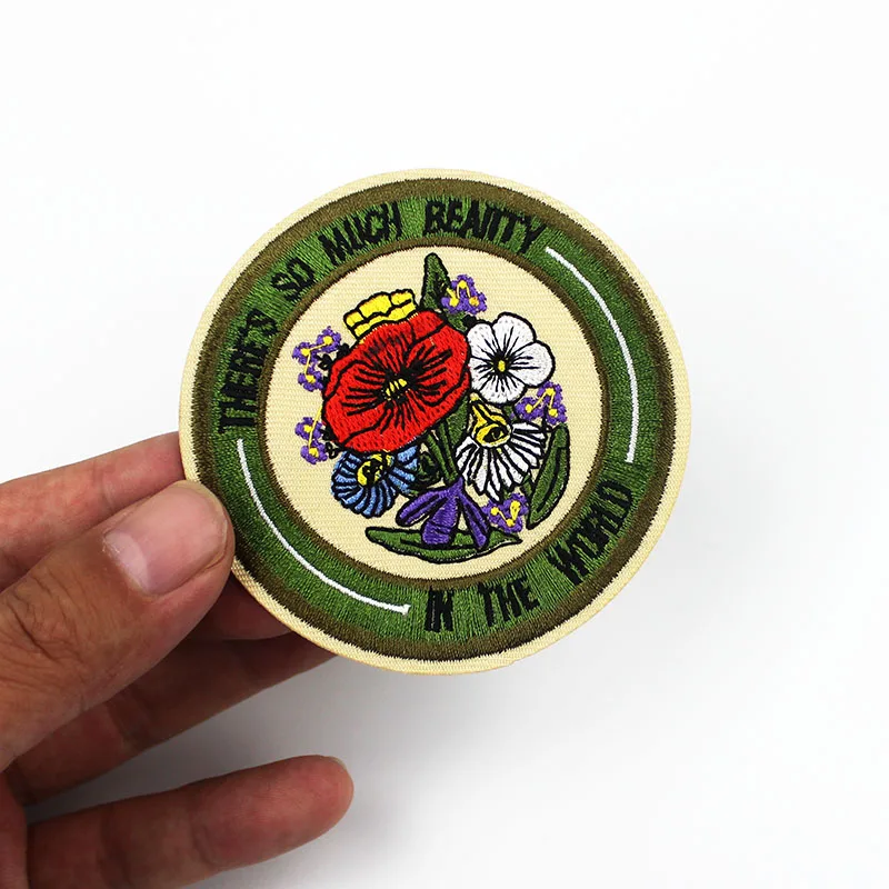 

Round badge New designs Beauty flower Embroidered Iron Patches Sewing Applique for Clothes Jacket Backpack Stickers