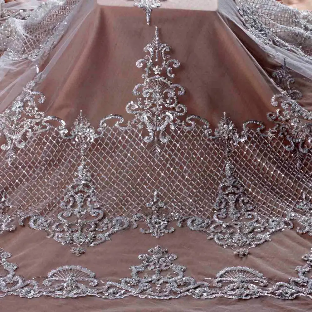 Off white beading La Belleza Серебряная вышитая бисером кружевная ткань невесты ручной работы из бисера 1 ярд - Цвет: Off white beading