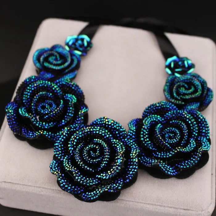 Женское массивное ожерелье из синей смолы в форме цветка X1629 2019|flower necklace|fashion statement