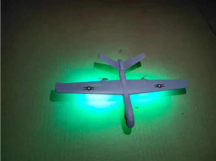 Спорт хобби Америка Хищник RC самолет 150 м 66 см DIY сборка Пены RC планер Игрушечная модель самолета добавить светодиодный светильник PK HL803 - Цвет: Add LED light
