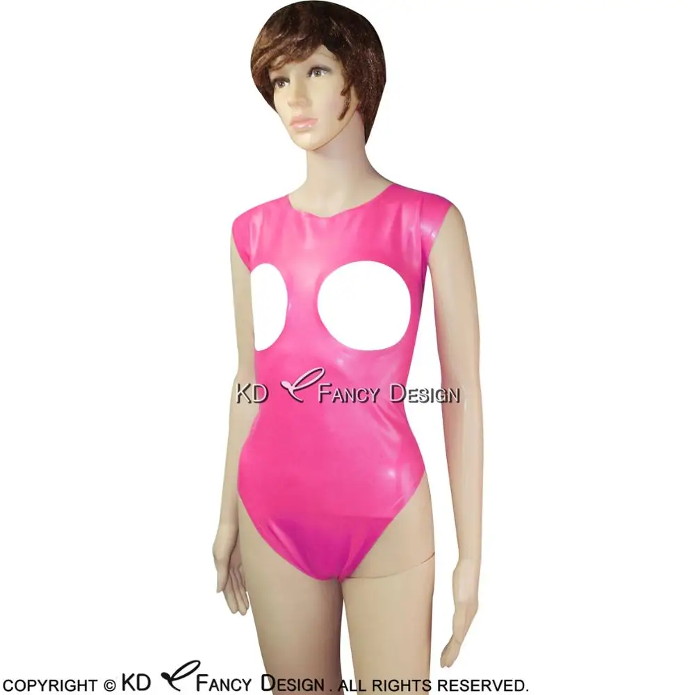 Розово-красный сексуальный латексный купальник с высоким вырезом на груди