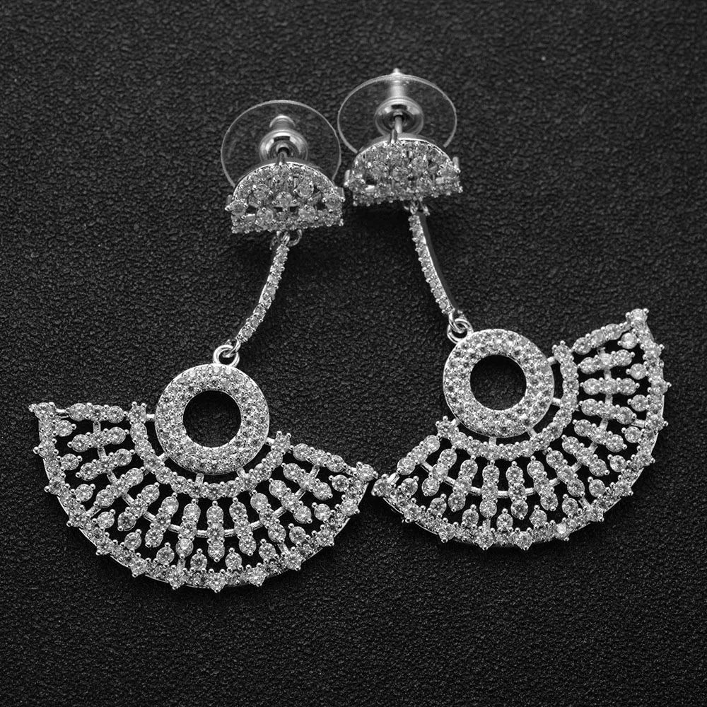 Новое Прибытие Мода Exaggerate Мотаться Серьги Для Женщин Белый Позолоченный