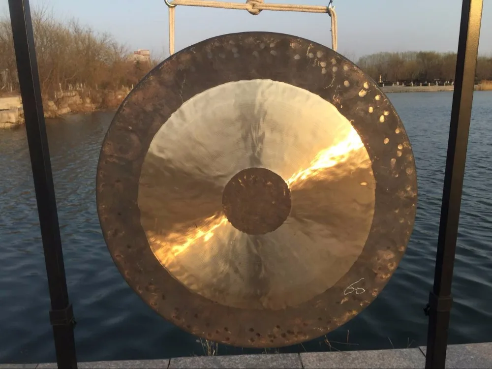 

Handmade Professional Chinese 18'' Chau Gong With Gong Stand