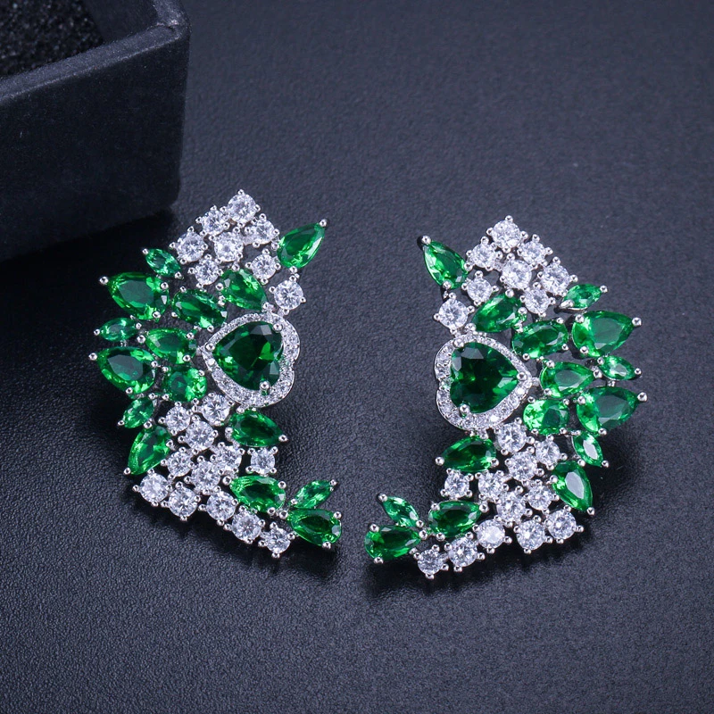 ANGELCZ Geometric Symmetrical Design Pave Heart Green Crystal Stone And White CZ Elegant Party Big Stud Earrings For Women AE225 | Украшения
