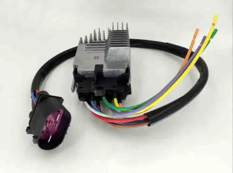 

Radiator Fan Control Unit Module for Audi A4 A4 Quattro 8E0959501AG