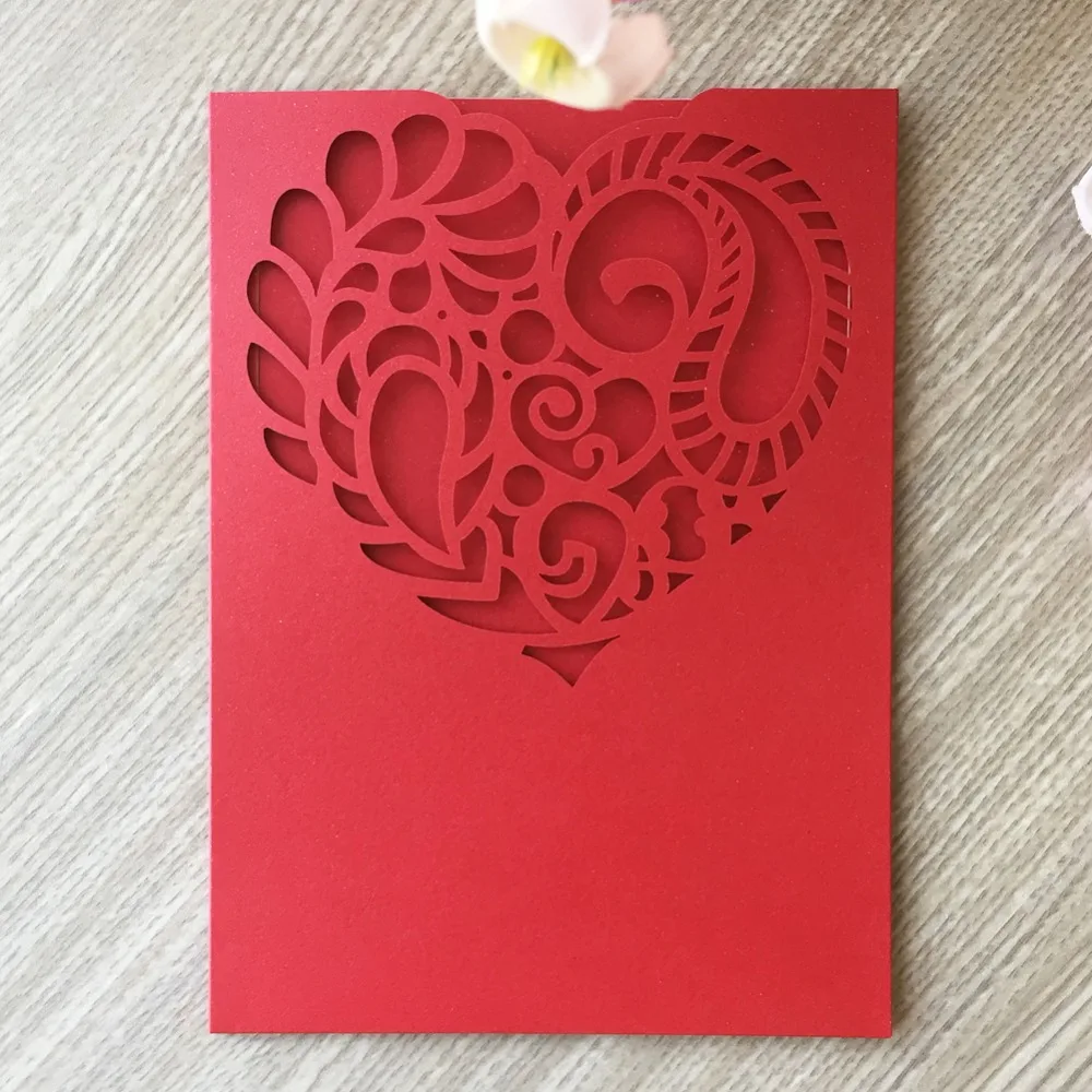 

20Pcs Pearl paper Hollow Pretty Heart Pocket Deasign Wedding Invitation Card,Wedding Favors The Wedding Day Invitation Card