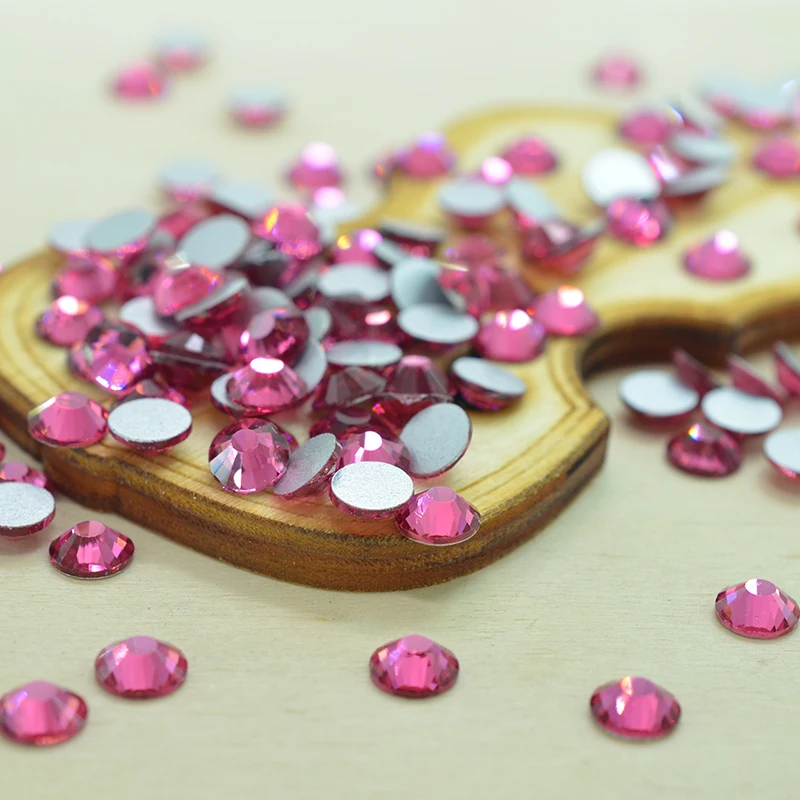 

Rose Flat Back Rhinestones for Nail Art Glue On Crystals / Non Hotfix Rhinestones