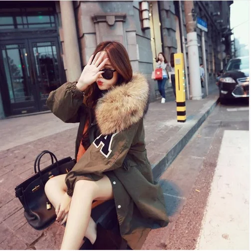 army green Корейский стиль зимняя куртка Свободная одежда пальто с капюшоном женские парки армейский зеленый большой енот меховой воротник верхняя одежда очень качество - Цвет: army green
