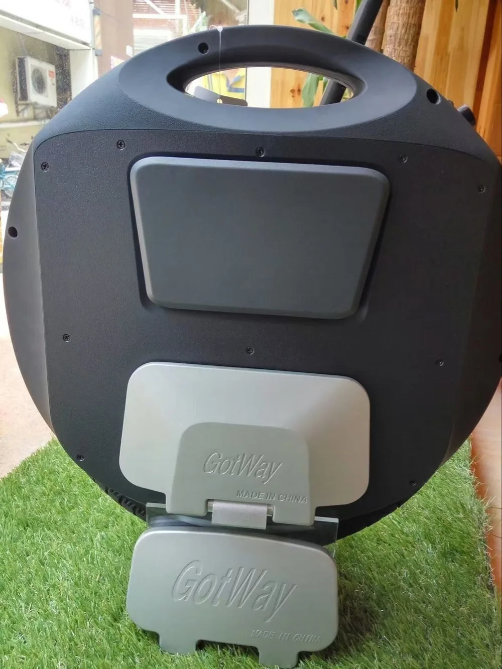 Free shipping Gotway ACM16 820WH Outdoor body-building equipment one wheel scooter Electric unicycle With Bluetooth adjustment | Спорт и