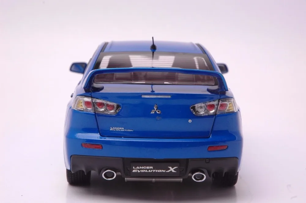 1:18 литая модель для Mitsubishi Lancer EVO X 10 BBS колеса синий сплав игрушечный автомобиль миниатюрная коллекция подарки Эволюция
