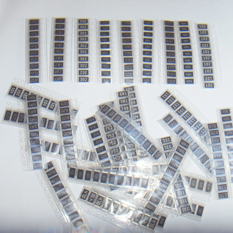 Комплект резисторов 2512 SMD из сплава 33 ценоx10 шт. = 330 упаковка 1R ~ 1M 5%