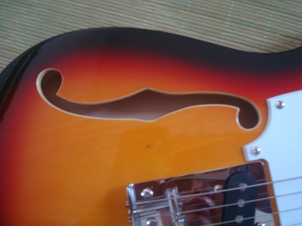 Горячая Распродажа электрическая гитара sunburst с цветной отделкой белая