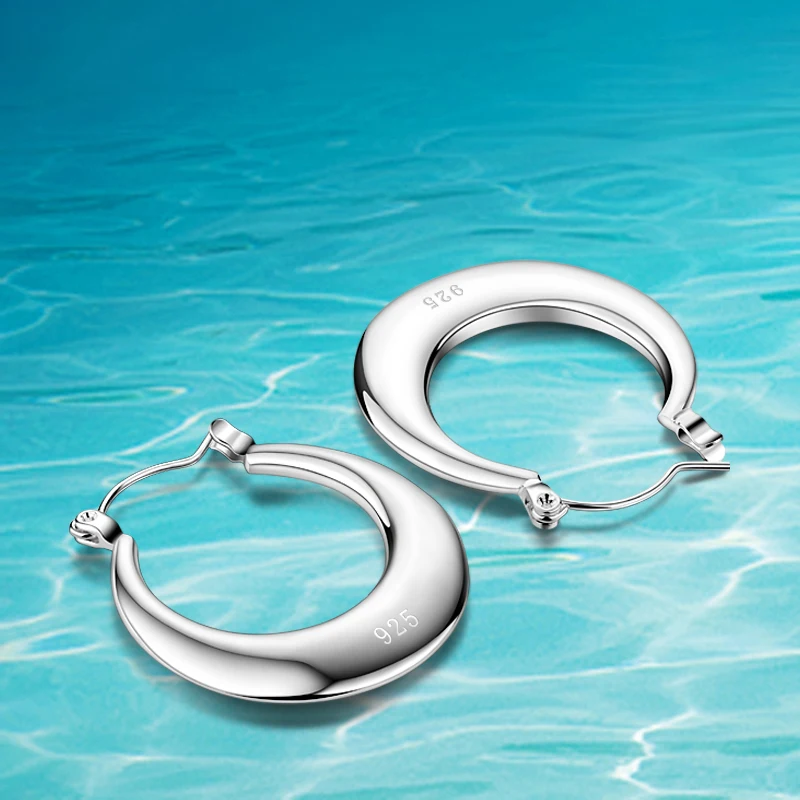 Серьги из серебра 925 пробы. Женские круглые серьги. Элегантные серьги Горячая