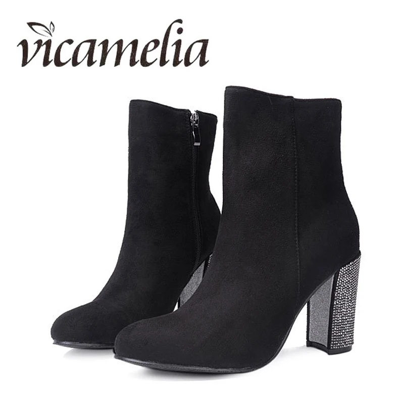Vicamelia/модные женские ботильоны на не сужающемся книзу массивном каблуке короткие