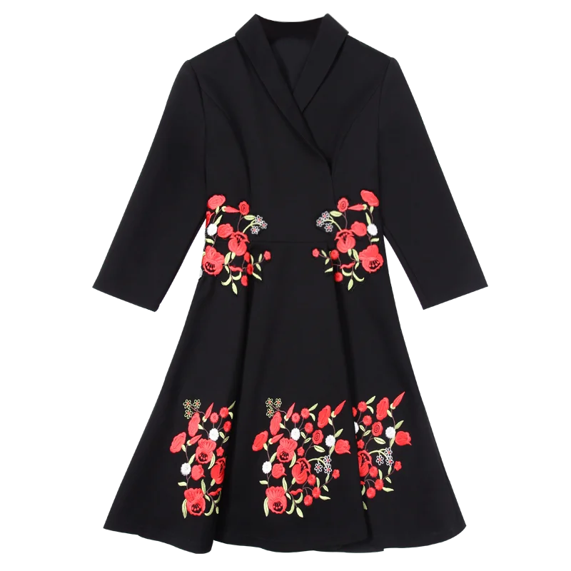 2017 Весной Новые Женщины Цветочные Вышивка V-образным Вырезом Three Четверти Рукав