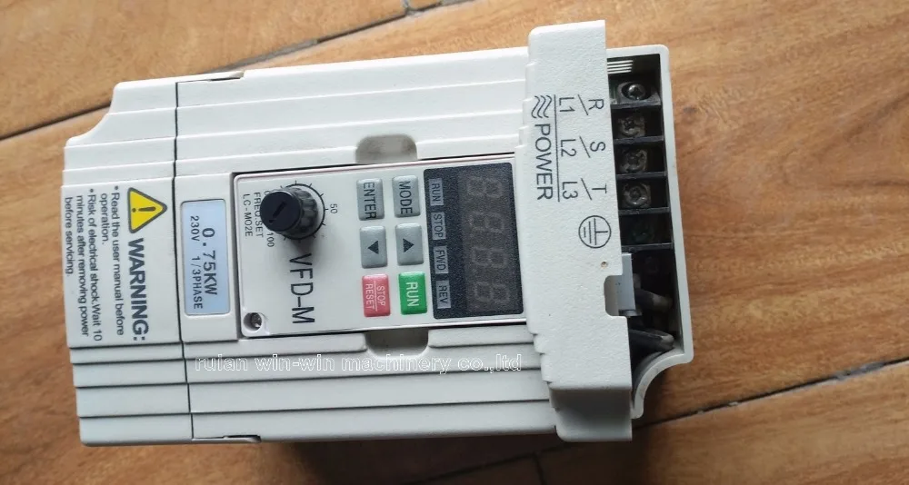 VFD007M21A VFD M 0.75KW 2HP 230v преобразователь частоты для пленки дуя машина по производству