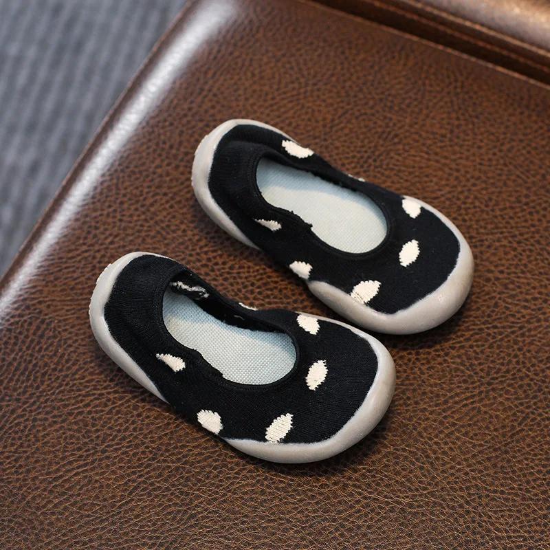 Новая модная летняя обувь для девочек chaussure трикотажная уличная дышащая домашняя