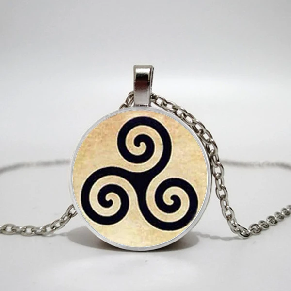 

Ex-factory Teen Wolf Necklace Triskele Triskelion Allison Argent Necklace and Glass Pendant Necklace.