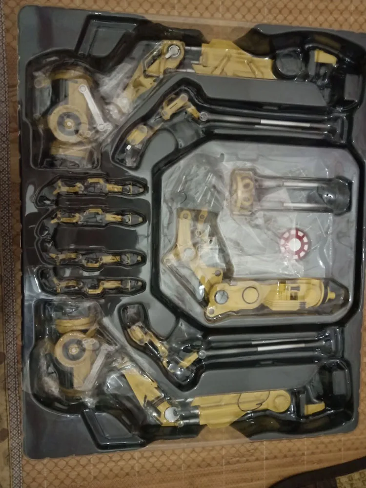 Ironman 1/6 костюмная козловая игрушка со съемным светом герой кукла подарок на день рождения игрушки Набор фигурок