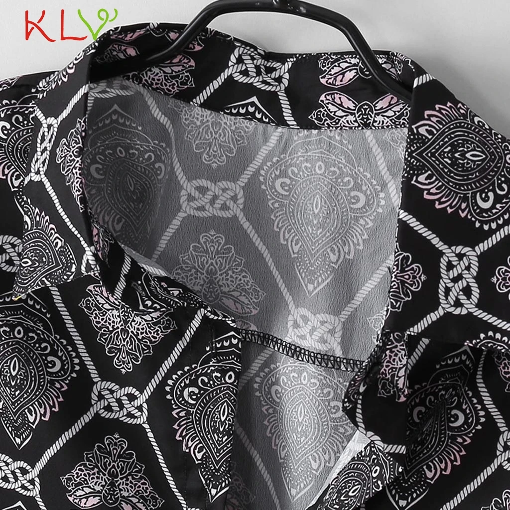 

Blouse Shirt Men Long Sleeve Vintage Print Fashion Top Slim Fit 2019 Casual Harajuku Camisa Hombre Streetwear Clothes 19Jul10