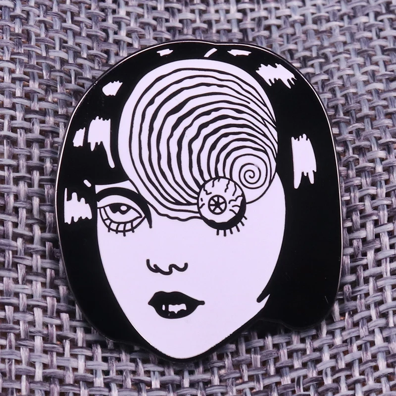 Эмалированная брошь удзумаки Junji Ito в виде глазного яблока японский ужас манга