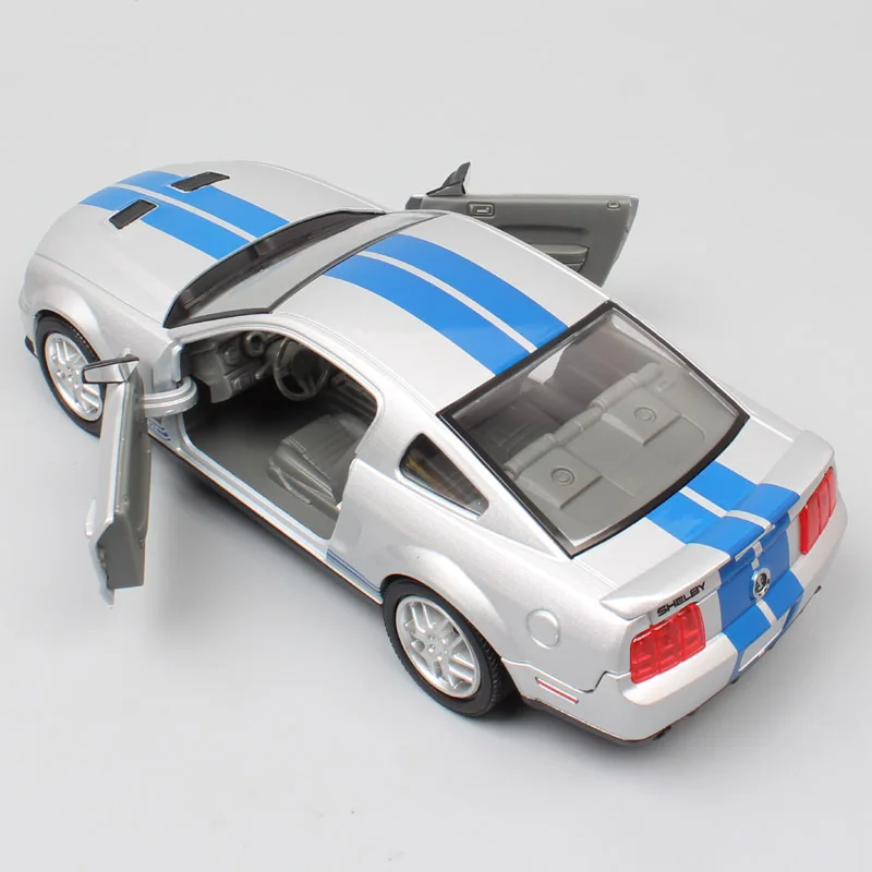Дорожные фирменные 1:24 весы, мышечные автомобили ford MUSTANG Shelby GT 500 2007, Гоночная машина, 2007 металлические Литые автомобили и модели, игрушки для хобби
