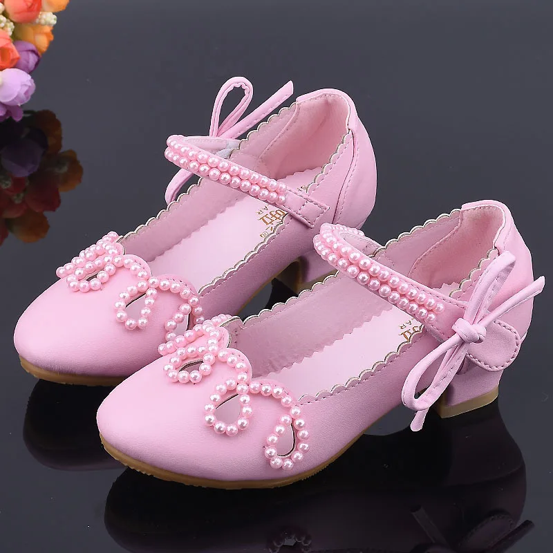 Кожаные туфли для девочек детские сандалии с жемчугом прозрачные модные белые