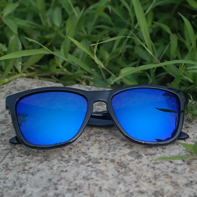 Мужские и женские солнцезащитные очки lvvkee брендовые прозрачные с цветными